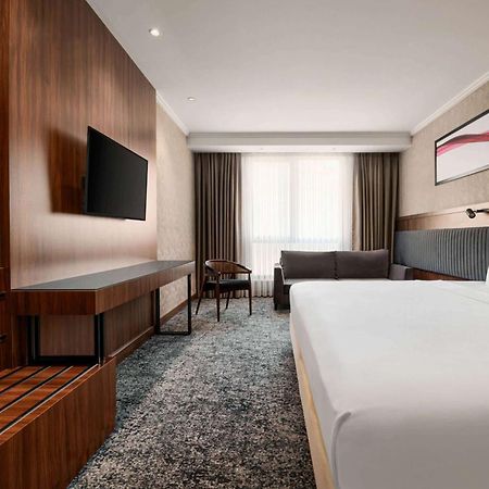 Ramada By Wyndham Gaziantep Hotel ภายนอก รูปภาพ