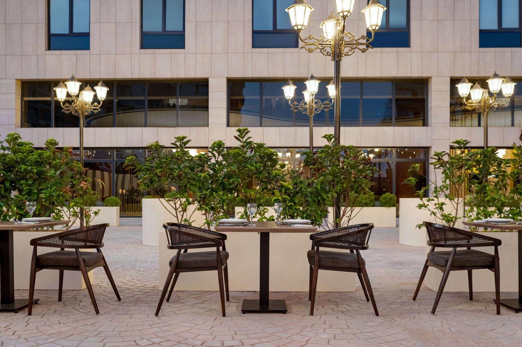 Ramada By Wyndham Gaziantep Hotel ภายนอก รูปภาพ