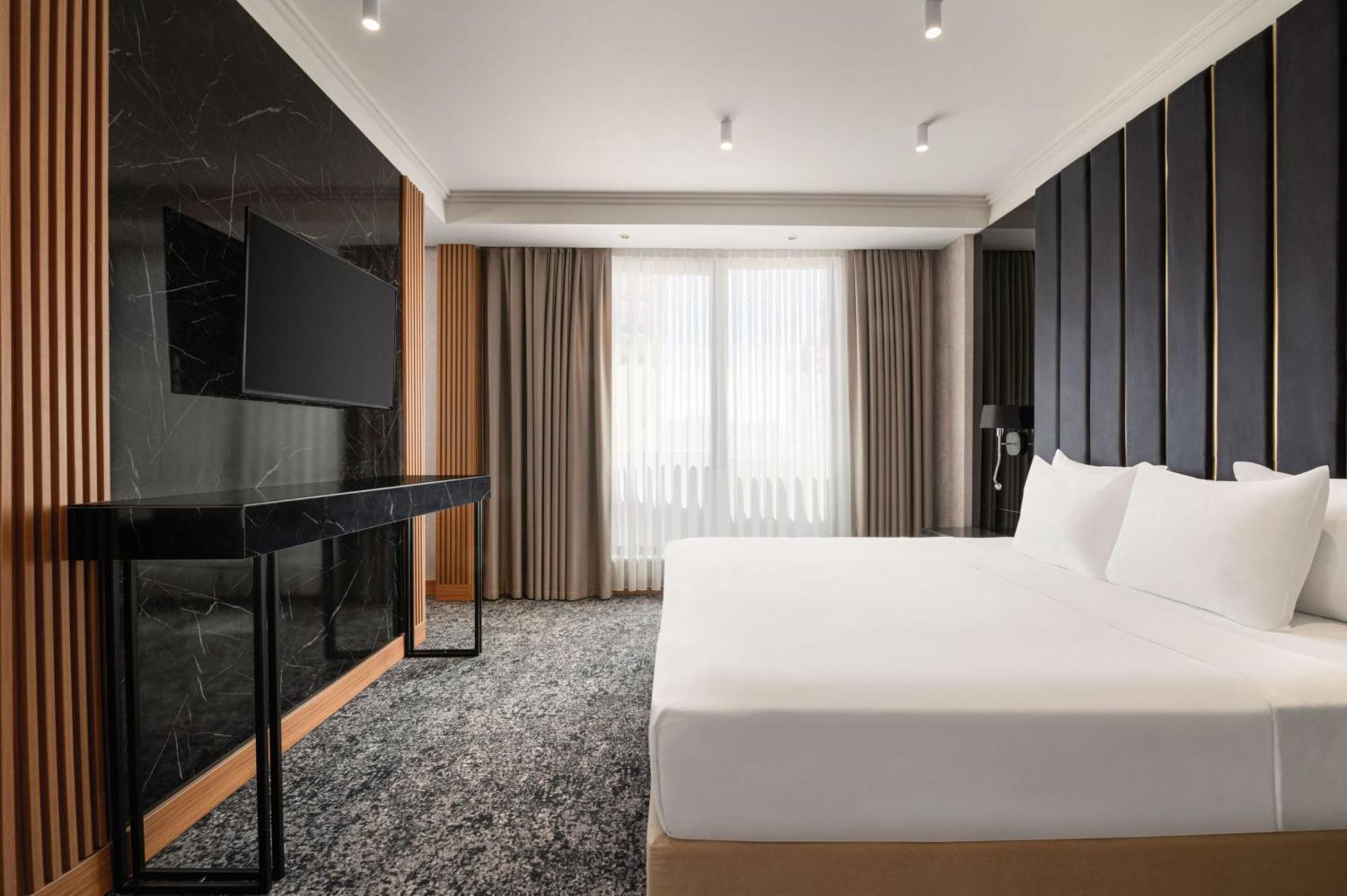 Ramada By Wyndham Gaziantep Hotel ภายนอก รูปภาพ